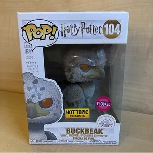 Harry Potter #104 Buckbeak Funko Pop! Flocked Hot Topic Exclusive